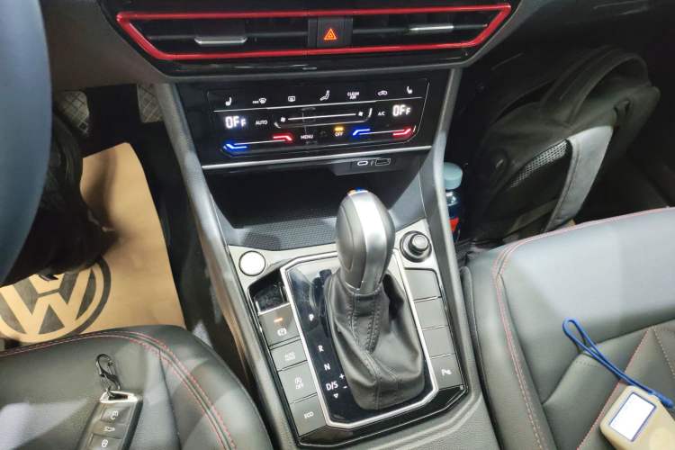 Used Volkswagen Lavida 2024 300TSI DSG Starry Sky Leading Edition
