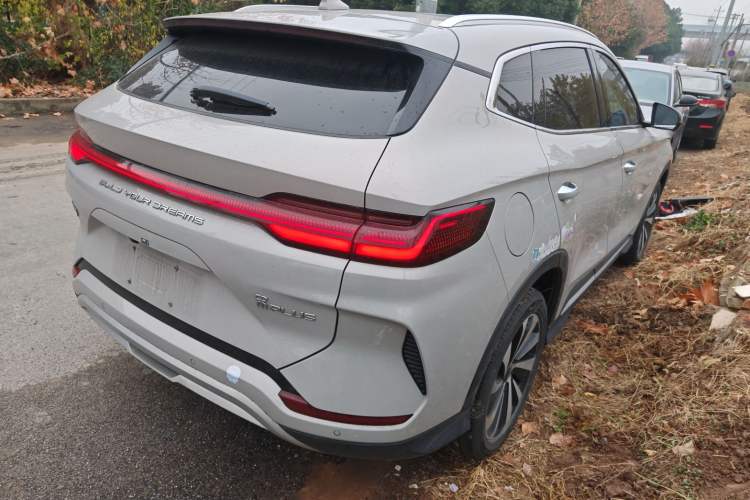 Used BYD Song PLUS New Energy 2023 Champion Edition EV 520KM Prestige Model