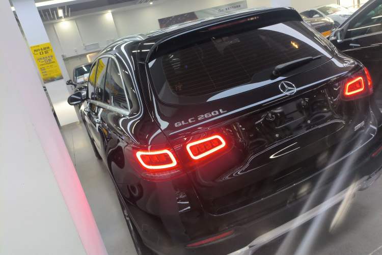 Used Mercedes-Benz GLC 2021 GLC 260 L 4MATIC Dynamic Edition
