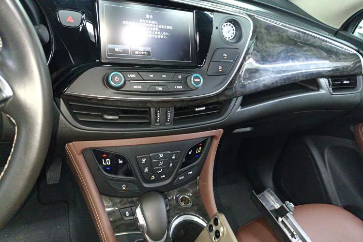 Used Buick Envision 2014 28T Four-Wheel Drive Elite Model
