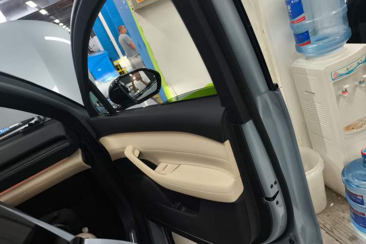 Used Nio ES6 2024 75 kWh
