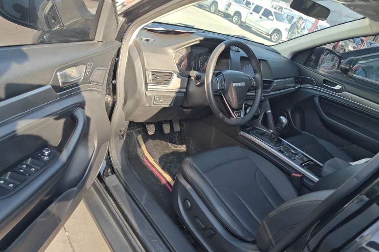 Used Haval H6 2019 Sport Edition 1.5T Manual Two-Wheel Drive Elite Model China VI Standard
