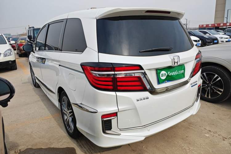 Used Honda Elysion 2019 2.0L Hybrid Luxury Edition
