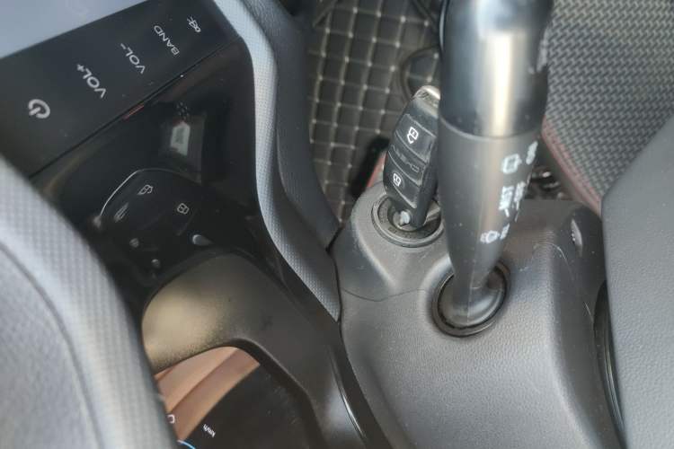 Used Chery Tiggo 3 2016 1.6L CVT ZhiShang Edition
