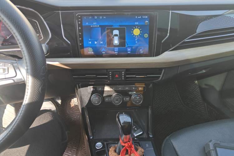 Used Volkswagen Passat 2019 330TSI Luxury Edition China VI Standard