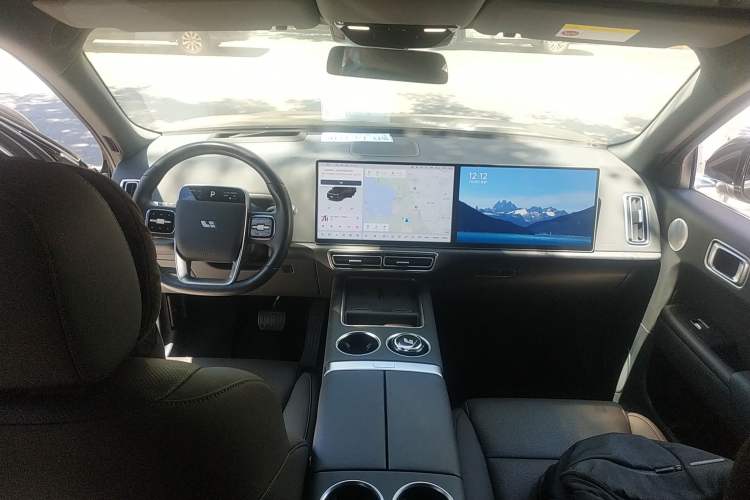 Used Li Auto L9 2023 Pro Model
