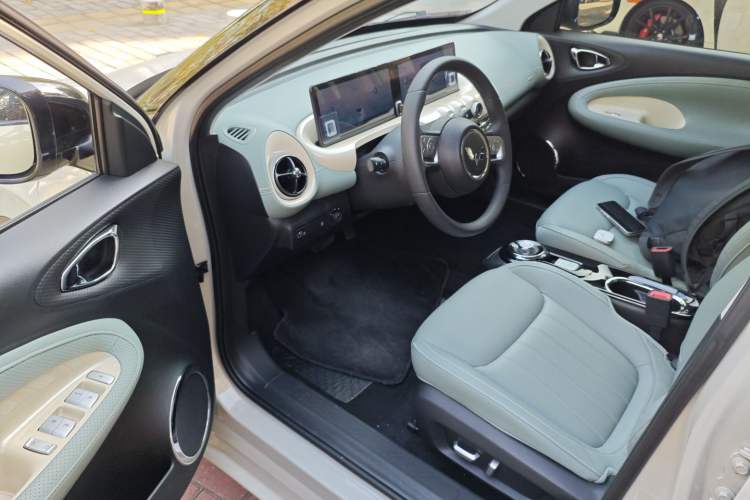 Used Wuling Bingo 2024 333 km Lingxi Connected Version