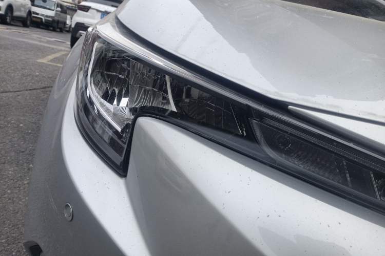 Used Toyota Levin 2019 Dual-Engine 1.8H E-CVT Luxury Edition China VI Standard
