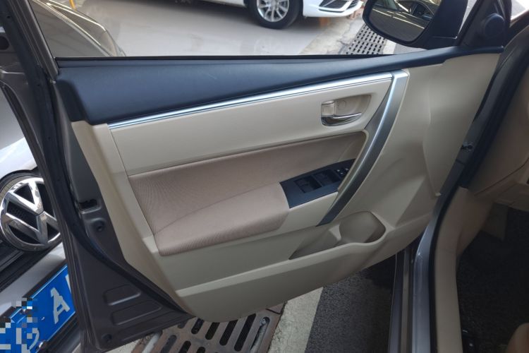 Used Toyota Corolla 2017 1.6L CVT GL
