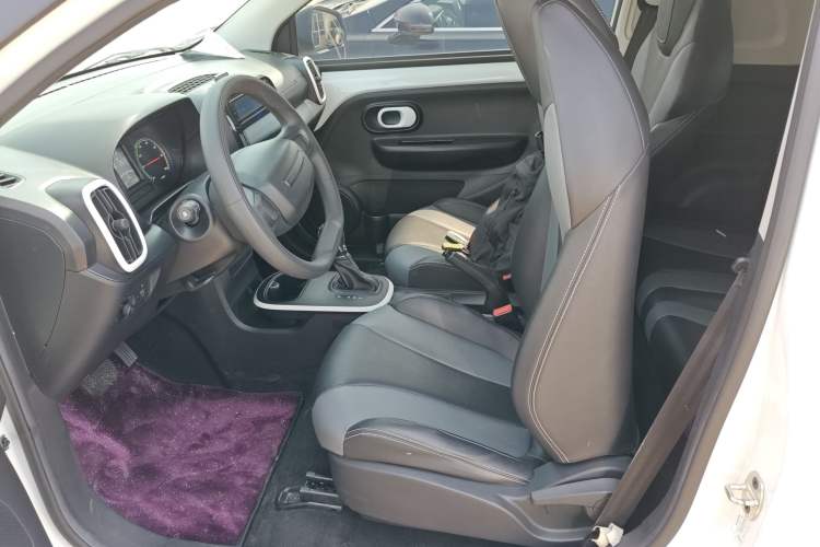 Used Roewe Clever 2022 311km QiQi BoBo Edition
