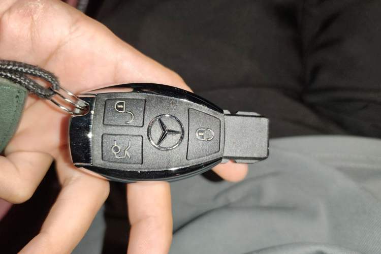 Used Mercedes-Benz GLC 2019 GLC 260 L 4MATIC Dynamic Model
