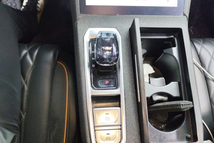 Used Wey Latte DHT 2022 1.5T DHT Extra-Large Cup
