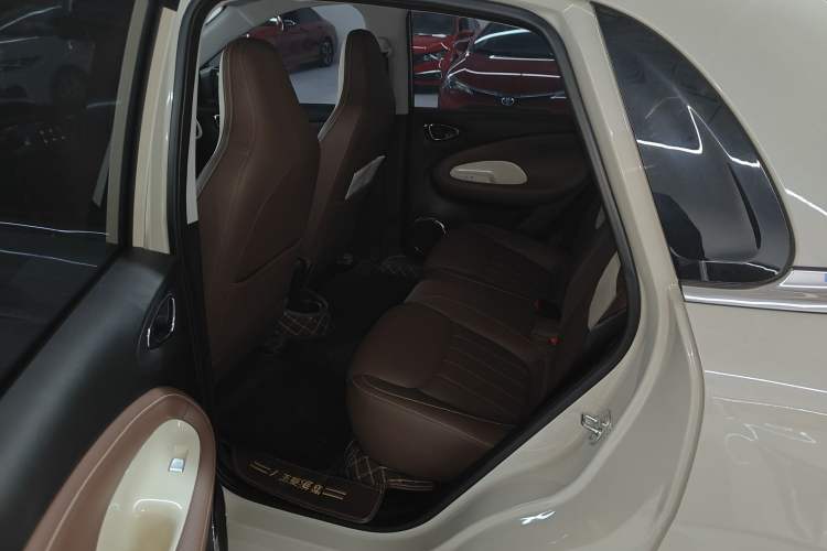 Used Wuling Bingo 2023 333 km Lingxi Connected+ Version
