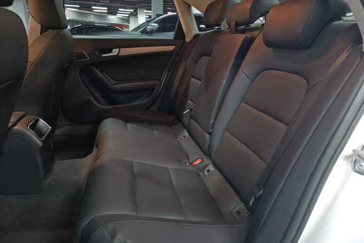 Used Audi A4L 2013 30 TFSI Automatic Comfort Model