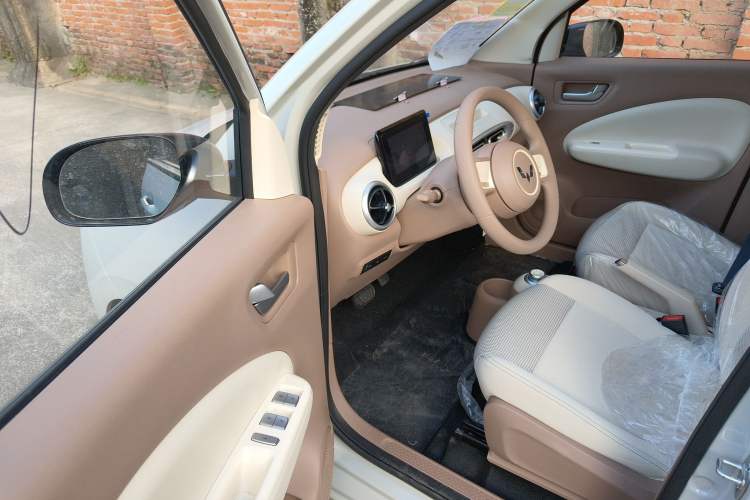 Used Wuling Hongguang MINIEV 2025 Four-Door Version Advanced Edition
