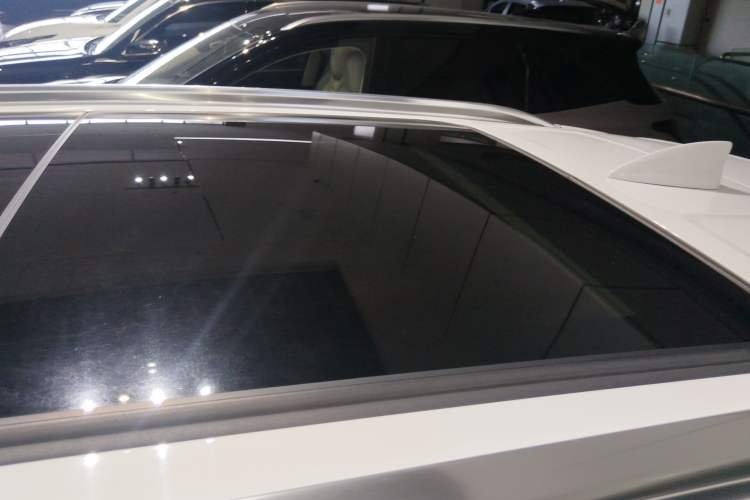 Used Buick Envision 2020 Onix S 652T Two-Wheel Drive Elite Model
