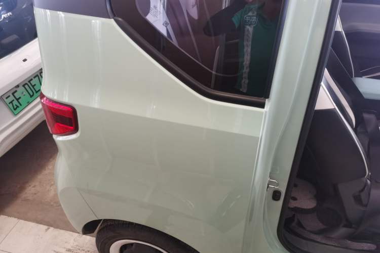 Used Wuling Hongguang MINIEV 2021 Macaron Fashion Edition Lithium-Ion Battery
