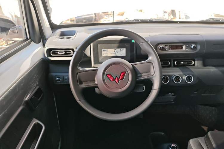 Used Wuling Zhiguang New Energy 2025 Comfort Model