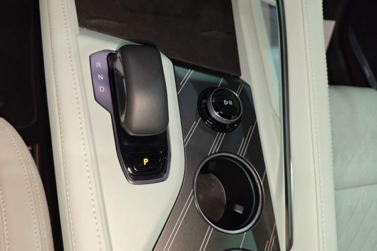 Used Zeekr 001 2025 WE Edition 100 kWh Rear-Wheel Drive