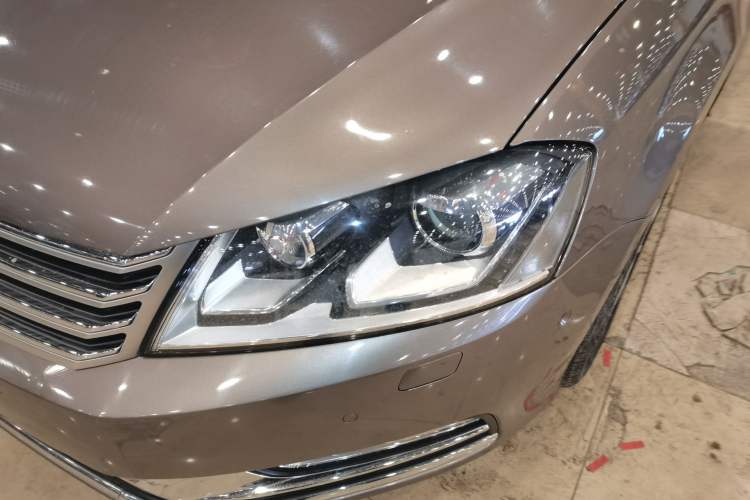 Used Volkswagen Magotan 2015 Revised 1.8TSI Prestige Version
