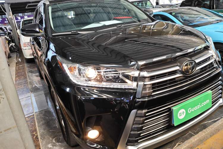 Used Toyota Highlander 2018 2.0T Four-Wheel Drive Prestige Version 7 Seats China VI Standard
