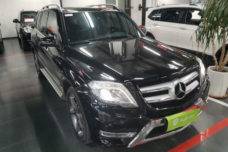 Used Mercedes-Benz GLK-Class 2015 GLK 300 4MATIC Fashion Edition Ultimate Version