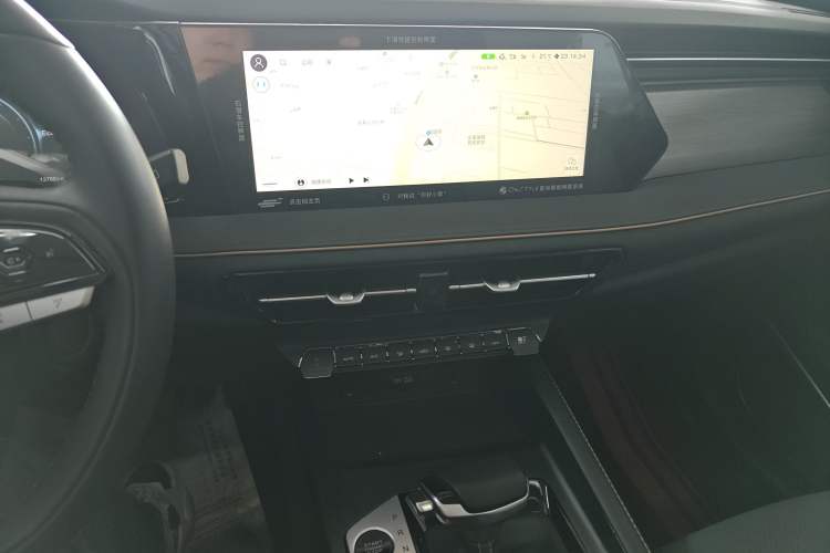 Used Oshan X7 PLUS 2023 Enjoy Edition 1.5T Automatic Prestige 7-Seater
