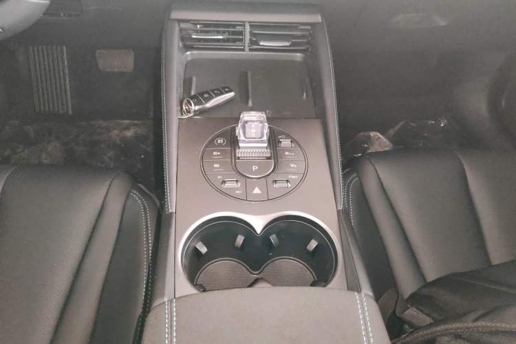 Used BYD Seal 06 New Energy 2024 DM-i 120KM Prestige Model
