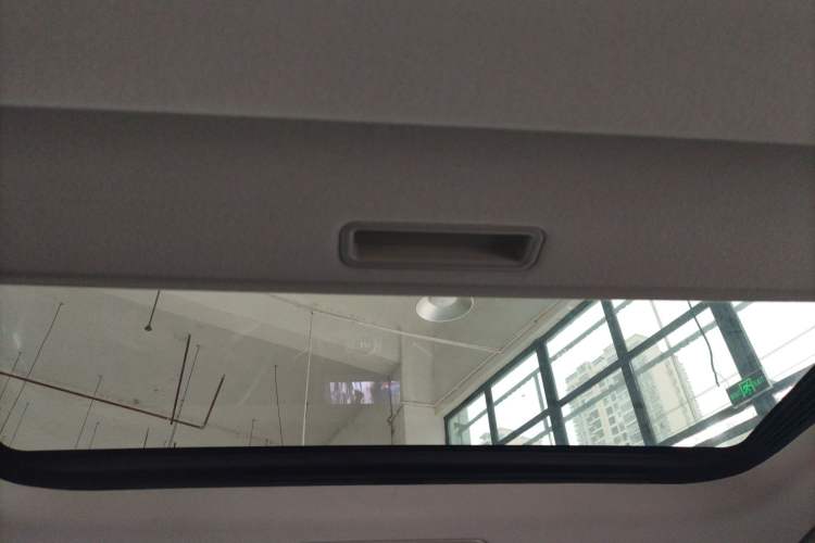 Used Chevrolet Captiva 2015 2.4L Two-Wheel Drive Urban Version 5 Seats