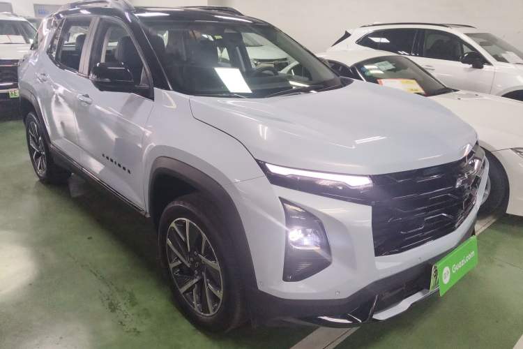 Used Chevrolet Equinox Plus 2024 102km RS Ultimate Edition