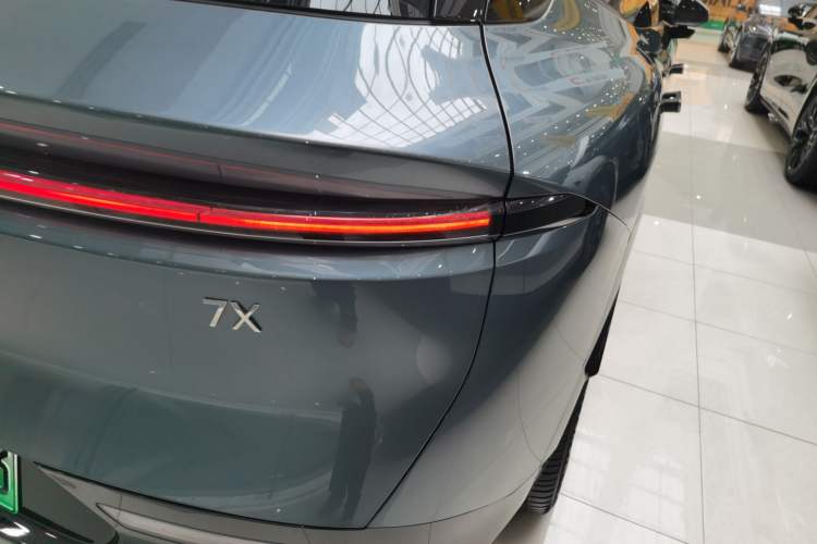 Used Zeekr 7X 2025 100kWh Long-Range All-Wheel Drive Intelligent Driving Version