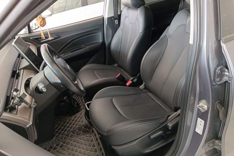 Used NETA V 2021 Long-Range Entertainment Edition Upgrade Model