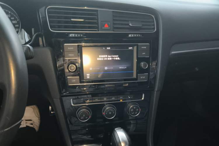 Used Volkswagen Golf 2018 280TSI Automatic R-Line Model