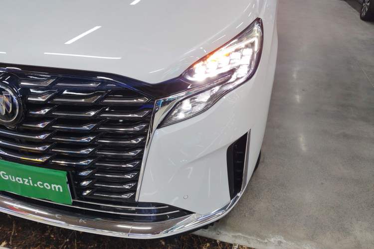 Used Buick GL8 2023 ES Lu Zun Deluxe Model
