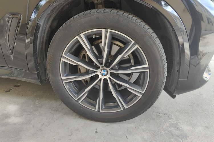 Used BMW X5 2019 xDrive40i M Sport Package
