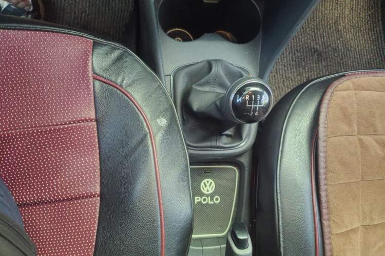 Used Volkswagen Polo 2016 1.4L Manual Fashion Model
