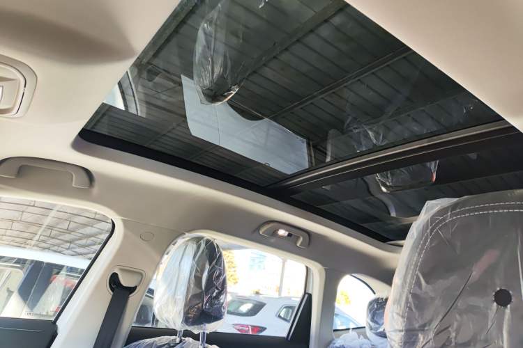 Used Haval H6 2024 1.5T Two-Wheel-Drive Classic Edition
