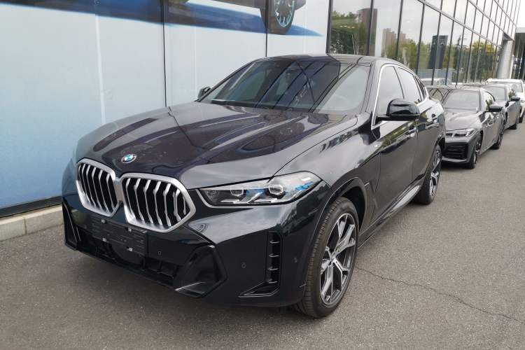 Used BMW X6 2023 xDrive40i M Sport Package