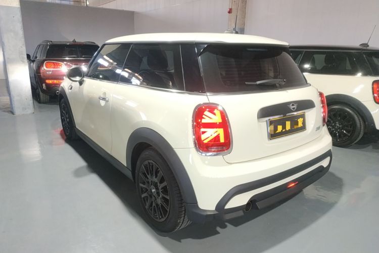 Used  MINI 2023 1.5T ONE
