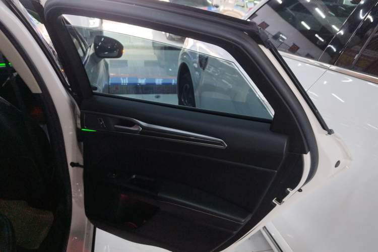 Used Ford Mondeo 2018 EcoBoost 200 Stylish Model