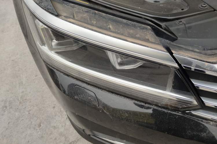 TDK.VehicleDetails.img