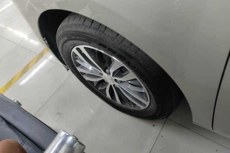 Used Buick GL8 2021 ES Landtrek 653T Comfort Edition
