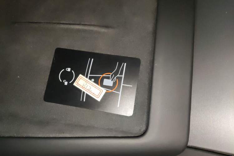 Used Tesla Model 3 2023 Rear-Wheel-Drive Version
