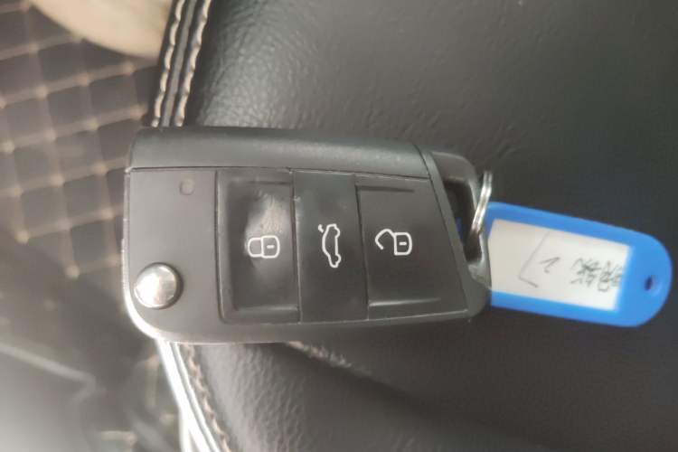 Used Skoda Octavia 2017 Classic Model 1.6L Automatic Standard Edition
