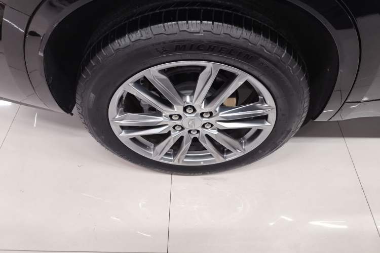 Used Cadillac XT6 2022 2.0T Six-Seater Four-Wheel Drive Luxury 120th Anniversary Limited Edition
