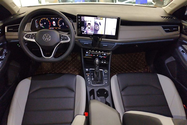 Used Volkswagen Bora 2023 300TSI DSG Prestige Edition