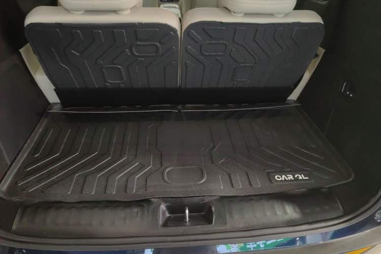 Used  S09 2025 Rear-Drive Ultra+
