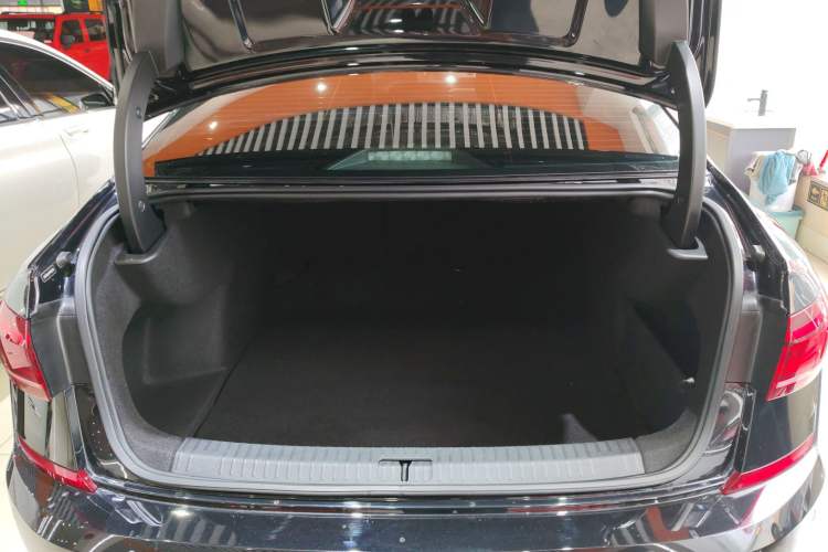 Used Volkswagen Passat 2023 Restyled 330TSI Starry Luxury Edition
