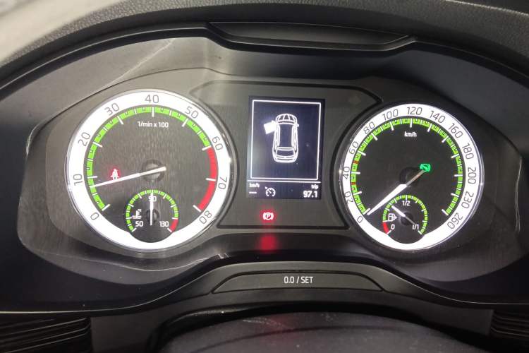 Used Skoda Kodiaq 2017 TSI330 7-Seater Two-Wheel-Drive Luxury Edition
