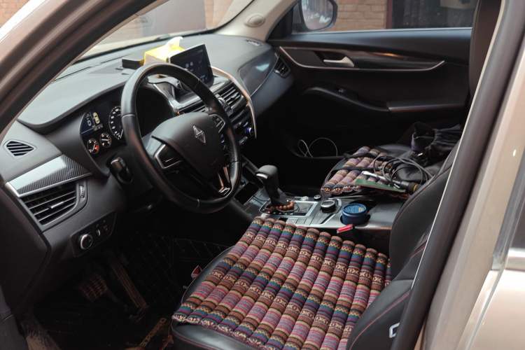 Used BORGWARD BX5 2017 20TGDI Automatic Two-Wheel Drive New Edition
